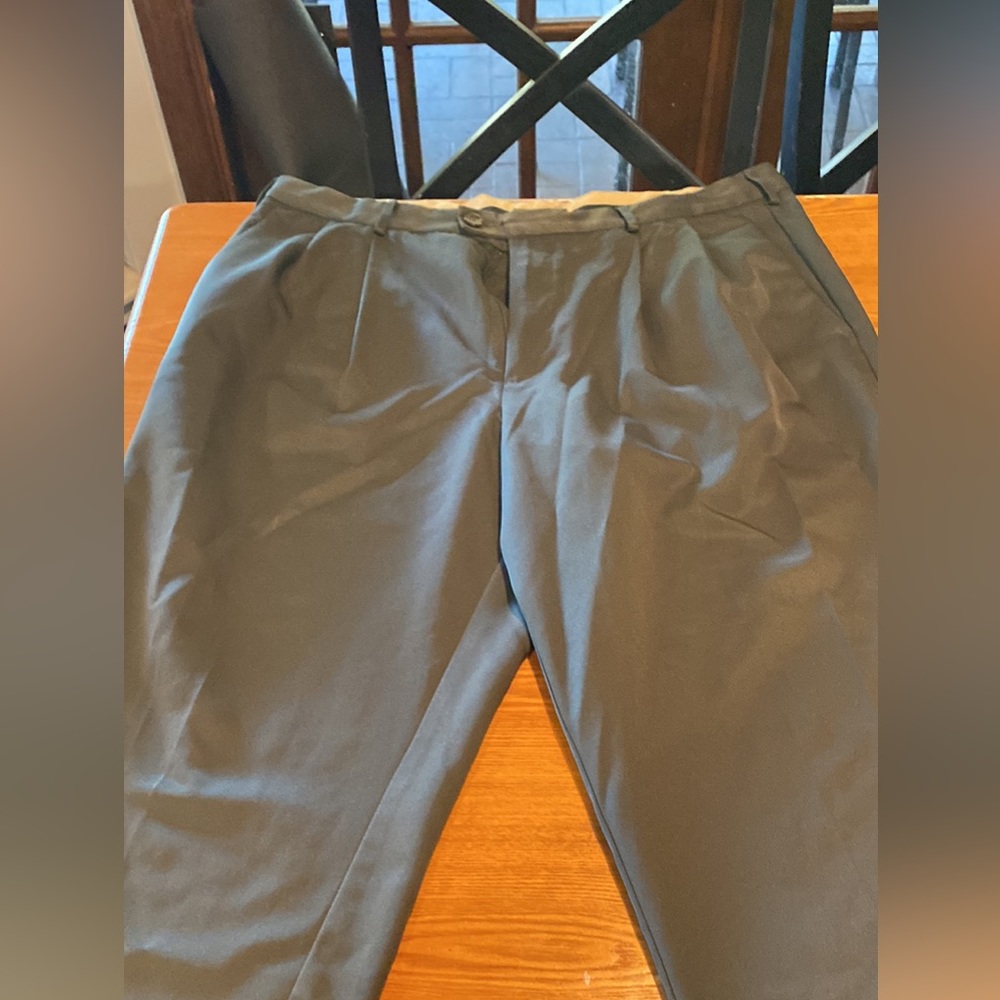 Dockers Slacks